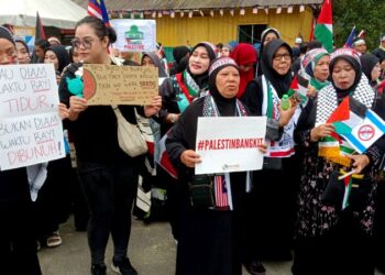 ISU Palestin tidak patut terbatas kepada perjuangan orang Islam sahaja, malah merupakan perjuangan manusia sejagat. – UTUSAN/RAJA JAAFAR ALI