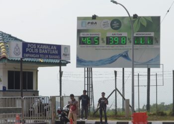 Lapan empangan di negara ini dikenal pasti berisiko tinggi menyebabkan bencana besar sekiranya berlaku kegagalan struktur. -GAMBAR HIASAN