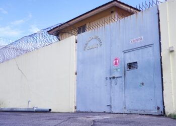 PENJARA Kajang di Selangor antara penjara didakwa mengalami 
kesesakan dua kali ganda berbanding kapisiti asal di penjara itu.