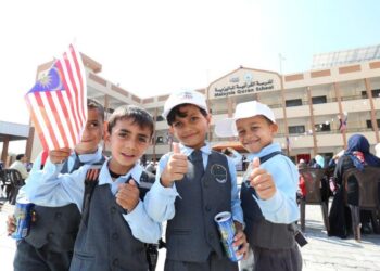 Sekolah Tahfiz Malaysia di Gaza yang ditaja oleh Aman Palestin Malaysia ketika dibuka pada 2017 tidak terkecuali menjadi sasaran serangan rejim Zionis Israel kelmarin dan awal pagi semalam.