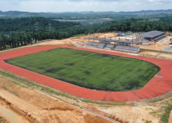 PROJEK pembinaan Kompleks Sukan Rembau yang sebelum ini dikategorikan sebagai projek sakit dijangka disiapkan pada bulan April 2024.-GAMBAR/PEJABAT PEMBANGUNAN NEGERI, NEGERI SEMBILAN.