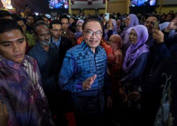 ANWAR IBRAHIM