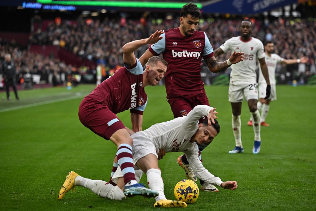 Giliran West Ham aibkan Manchester United 2-0