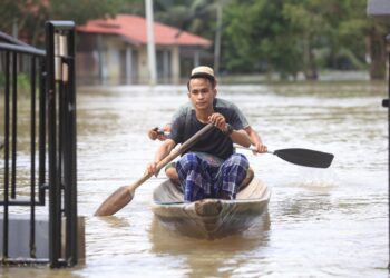 KERAJAAN Kelantan menambah 2,472 aset sebagai persediaan menghadapi banjir susulan hujan lebat yang dijangka melanda negeri ini bermula bulan depan.