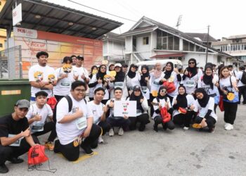 Sebahagian pelajar Management and Science University (MSU)  menyertai program “MSU Heritage Walk Series-Kajang Heritage Walk'' di Kajang hari ini.