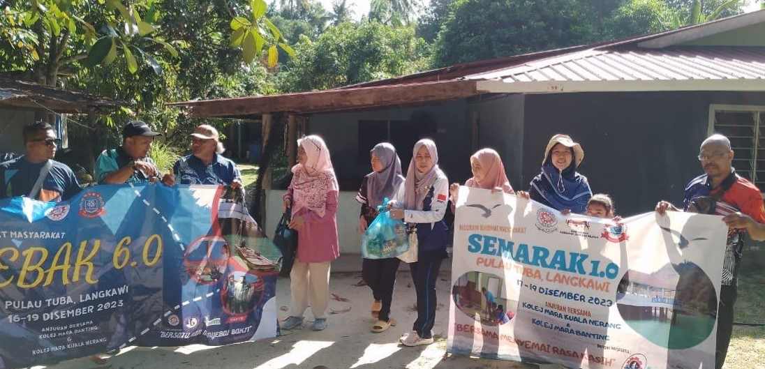 Program Khidmat Masyarakat Semarak Sebati Madani 20