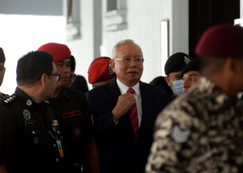 NAJIB TUN RAZAK