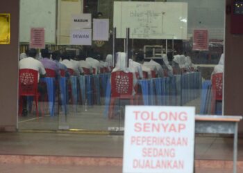 JABATAN Pendidikan Negeri (JPN) Kelantan sudah mengenalpasti tujuh pusat peperiksaan bagi Sijil Pelajaran Malaysia (SPM) dan Sijil Tinggi Pelajaran Malaysia yang akan terjejas sekiranya banjir kembali melanda negeri ini-GAMBAR HIASAN