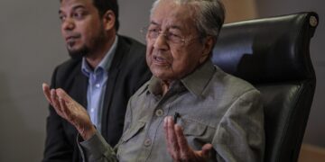 MAHATHIR MOHAMAD