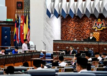 PINDAAN terhadap peraturan mesyuarat Dewan Rakyat akan memperkemas dan mempertingkatkan 
prosedur bagi usul percaya dan tidak percaya. – JABATAN PENERANGAN