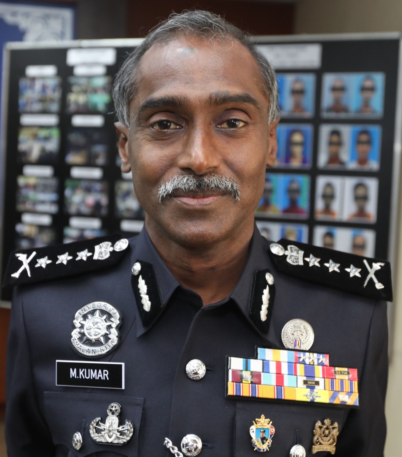 Lapan termasuk Inspektor ditahan bantu siasatan kes pemerasan RM35,000 -  Utusan Malaysia