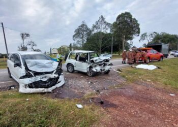 DUA kenderaan terlibat dalam kemalanga yang meragut dua nyawa berhampiran Institut Latihan Perindustrian, Jalan Sagil-Jementah, Tangkak, Segamat.