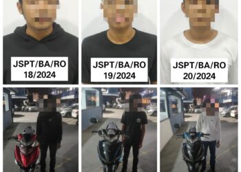 TIGA penunggang motosikal ditahan dalam Operasi Samseng Jalanan di sekitar Lebuh Raya Kuala Lumpur-Seremban, hari ini.