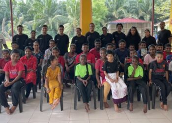 PROGRAM Temasya Bahasa berbentuk didik hibur dikendalikan di sebuah kuil di Kuala Selangor pada 16 Mac lalu.