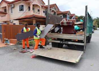 ORANG ramai dinasihatkan menyemak jadual kutipan sisa pukal bagi kawasan perumahan masing-masing untuk melancarkan proses pengurusan sisa sekali gus menjaga kebersihan kawasan persekitaran.