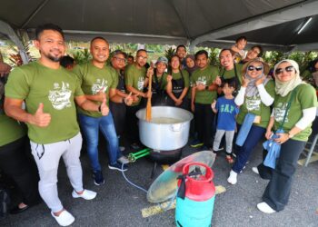 PENGAMAL media dari KMP turut menyertai Program Bubuk Lambuk Komuniti Putrajaya 2024, di Kompleks Kejiranan Presint 9, Putrajaya.