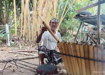 LEMANG buluh kuning