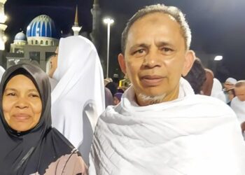 RAZAK Daud dan Halijah Abd. Jalil akan berangkat ke Tanah Suci pada 22 Mei ini dan pulang ke Malaysia pada 3 Julai depan.