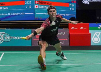 VICTOR Axelsen mengesahkan penyertaan di Kejohanan Badminton Malaysia Masters. - UTUSAN/SHIDDIEQIIN ZON