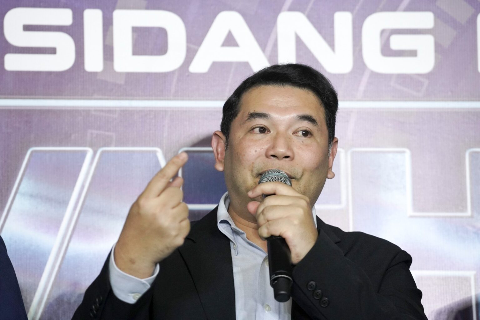 Cadangan UNICEF Gaji Minimum RM2,102 Sebulan Dipertimbang - Rafizi