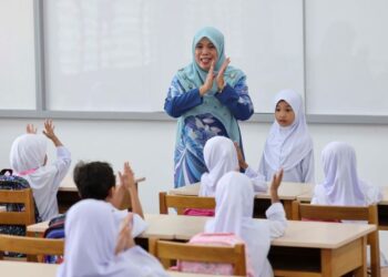 SETIAP guru membawa ciri personaliti unik, gaya pengajaran dan pengalaman hidup ke dalam bilik darjah.