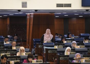 FUZIAH Salleh ketika Sesi Soal Lisan di Dewan Rakyat, hari ini. - FOTO: JABATAN PENERANGAN MALAYSIA