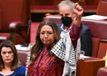 AHLI Parlimen Australia, Mehreen Faruqi bertindak berani membawa usul untuk mengiktiraf Palestin sebagai sebuah negara merdeka di Dewan Negara. -AGENSI