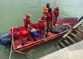 SEORANG lelaki warga China dijumpai lemas selepas terjatuh ke dalam laut ketika sedang menjalankan kerja-kerja di atas tongkang besi berhampiran kawasan perairan Pulau Tikus, George Town, Pulau Pinang