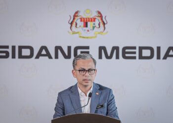 FAHMI FADZIL