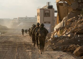GAMBAR yang disiarkan oleh askar Israel pada 25 Julai lalu, menunjukkan operasi darat pasukan tentera di Gaza.- AFP