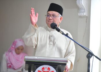 SHAMSUL ANUAR NASARAH