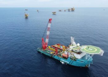 KEYFIELD International, melalui anak syarikatnya, Keyfield Offshore Sdn. Bhd. menerima dua kontrak berasingan daripada Hess Exploration and Production Malaysia B.V., bernilai kira-kira RM40 juta.