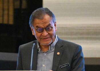 DR. DZULKEFLY AHMAD