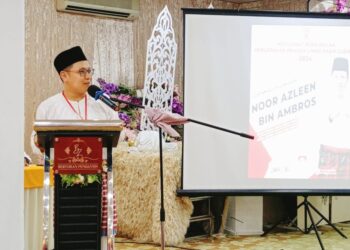 NOOR AZLEEN Ambros berucap pada Mesyuarat Perwakilan Pemuda UMNO Bahagian Pasir Gudang di Taman Rinting, Pasir Gudang.
