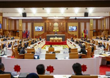 SESI Persidangan Dewan Undangan Negeri Perak di Bangunan Perak Darul Ridzuan, Ipoh.