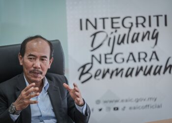 TAN Sri Ismail Bakar.