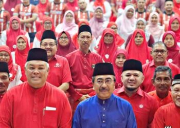 MESYUARAT UMNO Bahagian Arau baru-baru ini menunjukkan  parti masih mempunyai kekuatan untuk bangkit dalam Pilihan Raya Umum Ke-16 (PRU16).