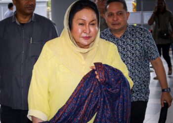 ROSMAH Mansor tiba di Mahkamah Tinggi Kuala Lumpur bagi penghujahan untuk menggugurkan pertuduhan AMLA dan gagal mengisytiharkan pendapatan kepada LHDN. UTUSAN/SADDAM YUSOFF