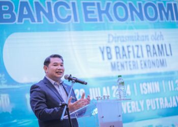 RAFIZI RAMLI