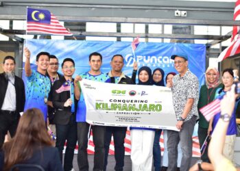 CDC semasa sesi Flag-Off Kilimanjaro.