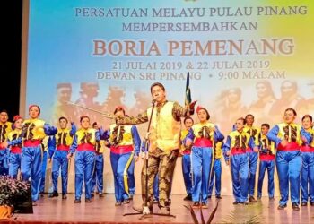 WARISAN budaya Melayu di Pulau Pinang perlu ditonjolkan semula dalam apa jua festival di negeri itu.