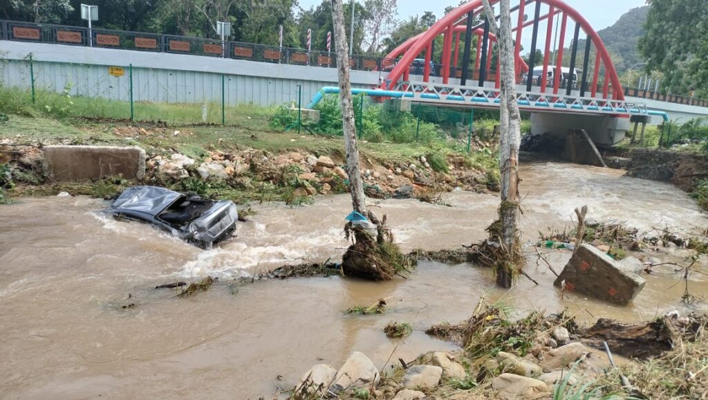 Kepala air jejas operasi kereta kabel Langkawi 6