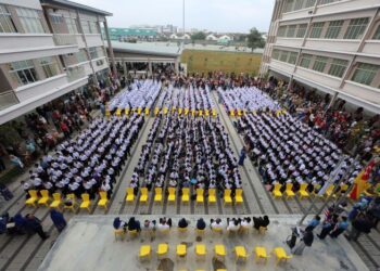 SELAGI bantuan tersebut tidak mengganggu pembelajaran, maka selagi itu tidak salah untuk pihak sekolah menerima mana-mana sumbangan. -GAMBAR HIASAN