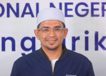 MOHD. AZMAWI FIKRI