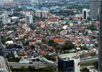 KAWASAN Kampung Baru antara lokasi berisiko lubang benam.