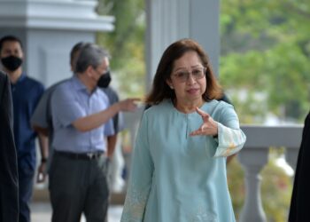 Isteri bekas Menteri Kewangan Tun Daim Zainuddin, Toh Puan Na'imah Abdul Khalid