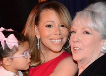 MARIAH Carey (kiri) bersama ibunya, Patricia.- AGENSI