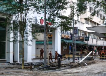 SATU pasukan khas ditubuhkan bagi mengkaji struktur tanah bagi memastikan kawasan di sekitar Masjid India di sini selamat.