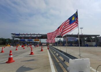 PLAZA Tol Banting Seksyen 1 Lebuhraya WCE yang menghubungkan Banting dengan Lebuhraya SKVE akan dibuka secara rasmi pada tengah malam ini.