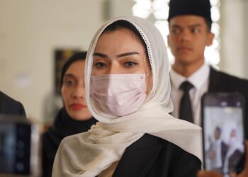 Nur Fathiah Syazwana Shaharuddin atau Cleopatra.